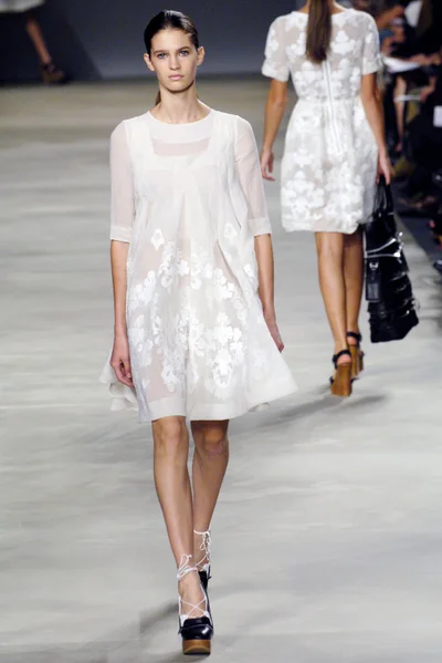 Look 7